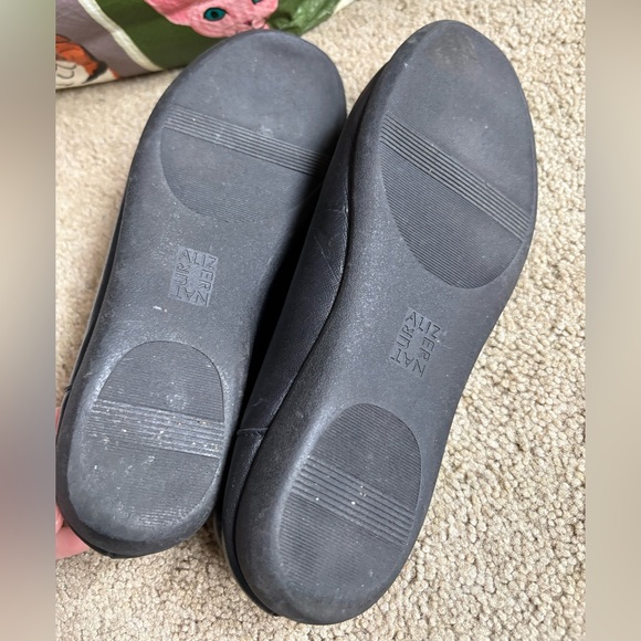 Naturalizer flats - Picture 2 of 3